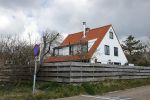 Bergen 19 april 2021
Youp v t Hek en zijn vrouw Debbie Petter wonen een groot gedeelte van het jaar in hun huis in Bergen