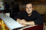 Sint Willebrord 7 mei 2021
Yousef Barakat in zijn snackbar.