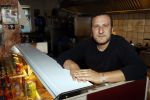 Sint Willebrord 7 mei 2021
Yousef Barakat in zijn snackbar.