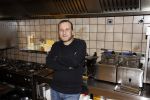 Sint Willebrord 7 mei 2021
Yousef Barakat in zijn snackbar.