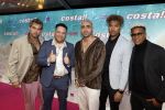 Amsterdam 20 april 2022
Premiere Costa in Tuschinski. Castleden oa , Katja Schuurman Abbey Hoes Soy Kroon Stephanie v Eer Oscar Aerts Sinan Eroglu Roeland Fernhout Tina de Bruin en Lisa Zweerman . De regisseur is Jon Karhaus en Diederik Jekel heeft het script geschreven. Afrobros en Manuel Broekman