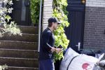Mijdrecht 11 mei 2022
Andre Hazes vertrekt vanaf het huis van zijn moeder Rachel om te gaan sporten .
