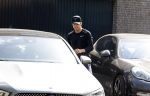 Mijdrecht 11 mei 2022
Andre Hazes vertrekt vanaf het huis van zijn moeder Rachel om te gaan sporten .