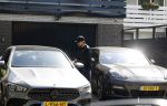 Mijdrecht 11 mei 2022
Andre Hazes vertrekt vanaf het huis van zijn moeder Rachel om te gaan sporten .