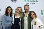 Utrecht 24 april 2022
Opening hal 22.        ( Padel bowling fitness en squash)
De eigenaren zijn Marco v Basten Frank Rijkaard Parry Overeem Barry Atsma en Edwin Oosterlaar. Barry kwam met zijn partner Noortje Herlaar en zijn 2 dochter. Ook zijn vader was erbij . Die werd die dag 80 jaar oud.