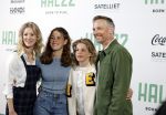 Utrecht 24 april 2022
Opening hal 22.        ( Padel bowling fitness en squash)
De eigenaren zijn Marco v Basten Frank Rijkaard Parry Overeem Barry Atsma en Edwin Oosterlaar. Barry kwam met zijn partner Noortje Herlaar en zijn 2 dochter. Ook zijn vader was erbij . Die werd die dag 80 jaar oud.
