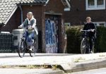 Amsterdam 6 mei 2022
De ouders van Bridget Maasland op de fiets in Amsterdam zuid