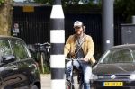 Amsterdam 10 mei 2022
Chris Zegers op de fiets in Amsterdam.