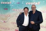 Amsterdam 20 april 2022
Premiere Costa in Tuschinski. Castleden oa , Katja Schuurman Abbey Hoes Soy Kroon Stephanie v Eer Oscar Aerts Sinan Eroglu Roeland Fernhout Tina de Bruin en Lisa Zweerman . De regisseur is Jon Karhaus en Diederik Jekel heeft het script geschreven. Colin Endemol met collega