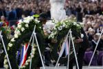 Amsterdam 4 m2i 2022
Dodenherdenking op de dam . Aanwezig oa Koning Willem Alexander Koningin Maxima Mark Rutte en burgemeester Femke Halsema .