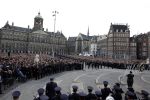 Amsterdam 4 m2i 2022
Dodenherdenking op de dam . Aanwezig oa Koning Willem Alexander Koningin Maxima Mark Rutte en burgemeester Femke Halsema .