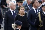 Amsterdam 4 m2i 2022
Dodenherdenking op de dam . Aanwezig oa Koning Willem Alexander Koningin Maxima Mark Rutte en burgemeester Femke Halsema .