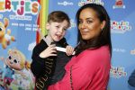 Amsterdam 1 mei 2022
Premiere 2 kleine kleutertjes bedacht door Jan Smit .
Dyantha Brooks met zoon en met een vriendin