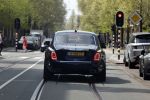 Amsterdam 23 april 2022
Amanda Balk met haar nieuwe vriend Edward den Hollander in Amsterdam bij Ferilli. Ze kwamen aanrijden met zijn Rolls Royce