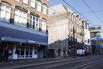 Amsterdam 26 april 2022
Ferry Doedens heeft een nieuw appartement gekocht 300 meter bij zijn oude appartement vandaan.