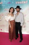 Amsterdam 20 april 2022
Premiere Costa in Tuschinski. Castleden oa , Katja Schuurman Abbey Hoes Soy Kroon Stephanie v Eer Oscar Aerts Sinan Eroglu Roeland Fernhout Tina de Bruin en Lisa Zweerman . De regisseur is Jon Karhaus en Diederik Jekel heeft het script geschreven. Fockeline Ouwerkerk kwam met Tommy Driessen
