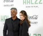 Utrecht 24 april 2022
Opening hal 22.        ( Padel bowling fitness en squash)
De eigenaren zijn Marco v Basten Frank Rijkaard Parry Overeem Barry Atsma en Edwin Oosterlaar. Frank Rijkard kwam met zijn vrouw Stephanie