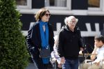 Amsterdam 9 mei 2022
Frans Weisz en zijn vrouw Regina Weisz wandelend door Amsterdam zuid