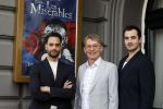 Amsterdam 19 april 2022
Castpresentatie van Les Miserables met oa Sem Gerritsma, Channah Hewitt Mark Roy Luykx Ellen Pieters Milan v Waardenburg  Freek Bartels Vajen van den Bosch Producenten Hans Cornelissen en Ruud de Graaf in Koninklijk Theater Carre.