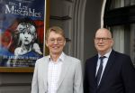 Amsterdam 19 april 2022
Castpresentatie van Les Miserables met oa Sem Gerritsma, Channah Hewitt Mark Roy Luykx Ellen Pieters Milan van Waardenburg Freek Bartels Vajen van den Bosch Producenten Hans Cornelissen en Ruud de Graaf in Koninklijk Theater Carre.