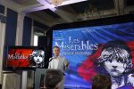 Amsterdam 19 april 2022
Castpresentatie van Les Miserables met oa Sem Gerritsma, Channah Hewitt Mark Roy Luykx Ellen Pieters Milan van Waardenburg Freek Bartels Vajen van den Bosch Producenten Hans Cornelissen en Ruud de Graaf in Koninklijk Theater Carre.