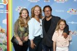 Amsterdam 1 mei 2022
Premiere 2 kleine kleutertjes bedacht door Jan Smit 
Hilke Bierman en partner Thijs v Aken van Aken en dochter Saar