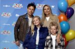 Amsterdam 1 mei 2022
Premiere 2 kleine kleutertjes bedacht door Jan Smit .
Jaap kwakman kwam met zijn vrouw en kinderen