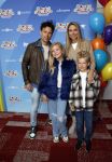 Amsterdam 1 mei 2022
Premiere 2 kleine kleutertjes bedacht door Jan Smit .
Jaap kwakman kwam met zijn vrouw en kinderen