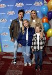 Amsterdam 1 mei 2022
Premiere 2 kleine kleutertjes bedacht door Jan Smit .
Jaap kwakman kwam met zijn vrouw en kinderen