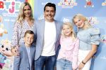 Amsterdam 1 mei 2022
Premiere 2 kleine kleutertjes bedacht door Jan Smit . Jan kwam met zijn vrouw Liza en kinderen Fem Emma en zoon Senn