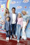 Amsterdam 1 mei 2022
Premiere 2 kleine kleutertjes bedacht door Jan Smit . Jan kwam met zijn vrouw Liza en kinderen Fem Emma en zoon Senn