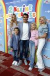 Amsterdam 1 mei 2022
Premiere 2 kleine kleutertjes bedacht door Jan Smit . Jan kwam met zijn vrouw Liza en kinderen Fem Emma en zoon Senn