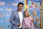 Amsterdam 1 mei 2022
Premiere 2 kleine kleutertjes bedacht door Jan Smit . Jan kwam met zijn vrouw Liza en kinderen Fem Emma en zoon Senn