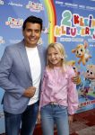 Amsterdam 1 mei 2022
Premiere 2 kleine kleutertjes bedacht door Jan Smit . Jan kwam met zijn vrouw Liza en kinderen Fem Emma en zoon Senn