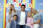 Amsterdam 1 mei 2022
Premiere 2 kleine kleutertjes bedacht door Jan Smit . Jan kwam met zijn vrouw Liza en kinderen Fem Emma en zoon Senn