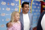 Amsterdam 1 mei 2022
Premiere 2 kleine kleutertjes bedacht door Jan Smit . Jan kwam met zijn vrouw Liza en kinderen Fem Emma en zoon Senn