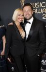 Rotterdam 28 april 2022
Musicalawards gala in Ahoy Rotterdam.
Jelle de Jong met partner
