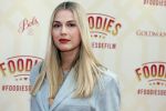 Amsterdam 10 mei 2022
Premiere Foodies in Tuschinski met oa Ilse warringa Holly Brood Sanne Langelaar Sanne Vogel Sinan Eroglu Quiah Shilue Roue Verveer en Johanna Hagen.