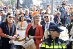 Maastricht 27 april 2022
Koningsdag wordt dit jaar in Maastricht gevierd . Aanwezig Koning Willem Alexander Koningin Maxima Prinses Amalia Prinses Alexia Prinses Ariane Prins Constantijn Prinses Laurentien Prins Maurits Prinses Marilene Prins Bernhard Prinses Annette Prins Floris Prinses Aimee Prins Pieter Christiaan en Prinses Annette. Justine Marcella en Rick evers