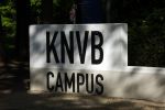 Zeist 13 mei 2022
Beelden van div grootheden uit de nedelandse voetbalgeschiedenis. Oa Ruud Gullit Johan Cruijff Edwin v d Sar Willem v Hanegem en Rinus Michels op de KNVB Campus