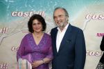 Amsterdam 20 april 2022
Premiere Costa in Tuschinski. Castleden oa , Katja Schuurman Abbey Hoes Soy Kroon Stephanie v Eer Oscar Aerts Sinan Eroglu Roeland Fernhout Tina de Bruin en Lisa Zweerman . De regisseur is Jon Karhaus en Diederik Jekel heeft het script geschreven. Katja Schuurman haar ouders