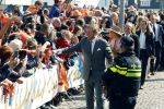 Maastricht 27 april 2022
Koningsdag wordt dit jaar in Maastricht gevierd . Aanwezig Koning Willem Alexander Koningin Maxima Prinses Amalia Prinses Alexia Prinses Ariane Prins Constantijn Prinses Laurentien Prins Maurits Prinses Marilene Prins Bernhard Prinses Annette Prins Floris Prinses Aimee Prins Pieter Christiaan en Prinses Annette.