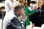 Maastricht 27 april 2022
Koningsdag wordt dit jaar in Maastricht gevierd . Aanwezig Koning Willem Alexander Koningin Maxima Prinses Amalia Prinses Alexia Prinses Ariane Prins Constantijn Prinses Laurentien Prins Maurits Prinses Marilene Prins Bernhard Prinses Annette Prins Floris Prinses Aimee Prins Pieter Christiaan en Prinses Annette.