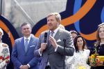 Maastricht 27 april 2022
Koningsdag wordt dit jaar in Maastricht gevierd . Aanwezig Koning Willem Alexander Koningin Maxima Prinses Amalia Prinses Alexia Prinses Ariane Prins Constantijn Prinses Laurentien Prins Maurits Prinses Marilene Prins Bernhard Prinses Annette Prins Floris Prinses Aimee Prins Pieter Christiaan en Prinses Annette.