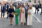 Maastricht 27 april 2022
Koningsdag wordt dit jaar in Maastricht gevierd . Aanwezig Koning Willem Alexander Koningin Maxima Prinses Amalia Prinses Alexia Prinses Ariane Prins Constantijn Prinses Laurentien Prins Maurits Prinses Marilene Prins Bernhard Prinses Annette Prins Floris Prinses Aimee Prins Pieter Christiaan en Prinses Annette.