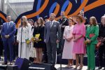 Maastricht 27 april 2022
Koningsdag wordt dit jaar in Maastricht gevierd . Aanwezig Koning Willem Alexander Koningin Maxima Prinses Amalia Prinses Alexia Prinses Ariane Prins Constantijn Prinses Laurentien Prins Maurits Prinses Marilene Prins Bernhard Prinses Annette Prins Floris Prinses Aimee Prins Pieter Christiaan en Prinses Annette.
