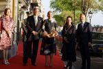 Amsterdam 5 mei 2022
5 mei concert op de amstel bij Carre met oa aanwezig Koning Willem Alexander en Koningin Maxima . Burgemeester Femke Halsema ontvangt het paar.