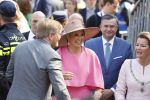 Maastricht 27 april 2022
Koningsdag wordt dit jaar in Maastricht gevierd . Aanwezig Koning Willem Alexander Koningin Maxima Prinses Amalia Prinses Alexia Prinses Ariane Prins Constantijn Prinses Laurentien Prins Maurits Prinses Marilene Prins Bernhard Prinses Annette Prins Floris Prinses Aimee Prins Pieter Christiaan en Prinses Annette.