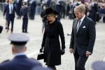 Amsterdam 4 m2i 2022
Dodenherdenking op de dam . Aanwezig oa Koning Willem Alexander Koningin Maxima Mark Rutte en burgemeester Femke Halsema .