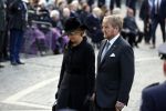 Amsterdam 4 m2i 2022
Dodenherdenking op de dam . Aanwezig oa Koning Willem Alexander Koningin Maxima Mark Rutte en burgemeester Femke Halsema .